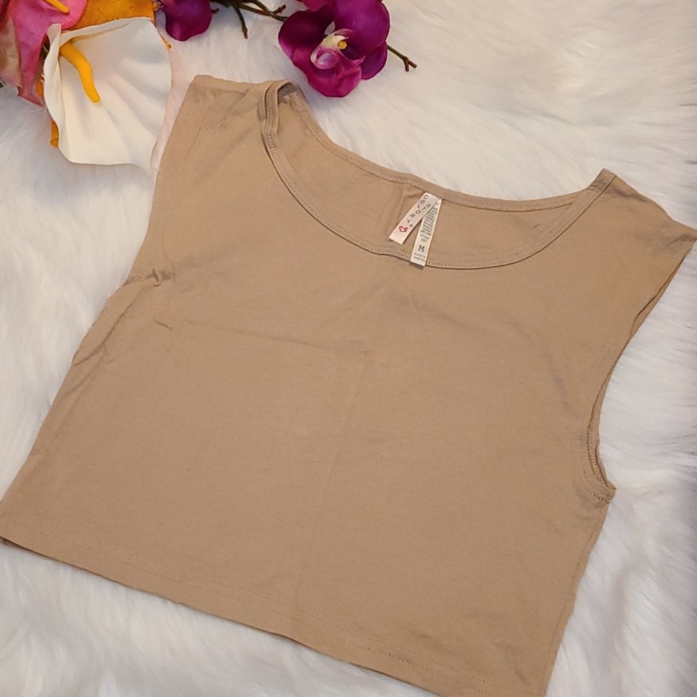 Sleeves crop top *NWOT*